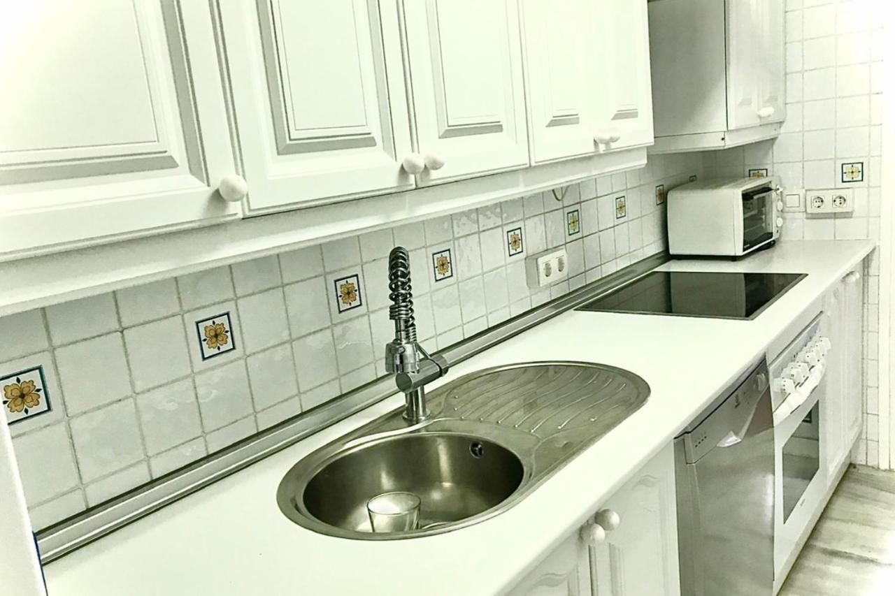 לה קאלה דה מיחאס Mi Capricho Beachfront- 9D Apartment With Sea Views - Costa Del Sol מראה חיצוני תמונה