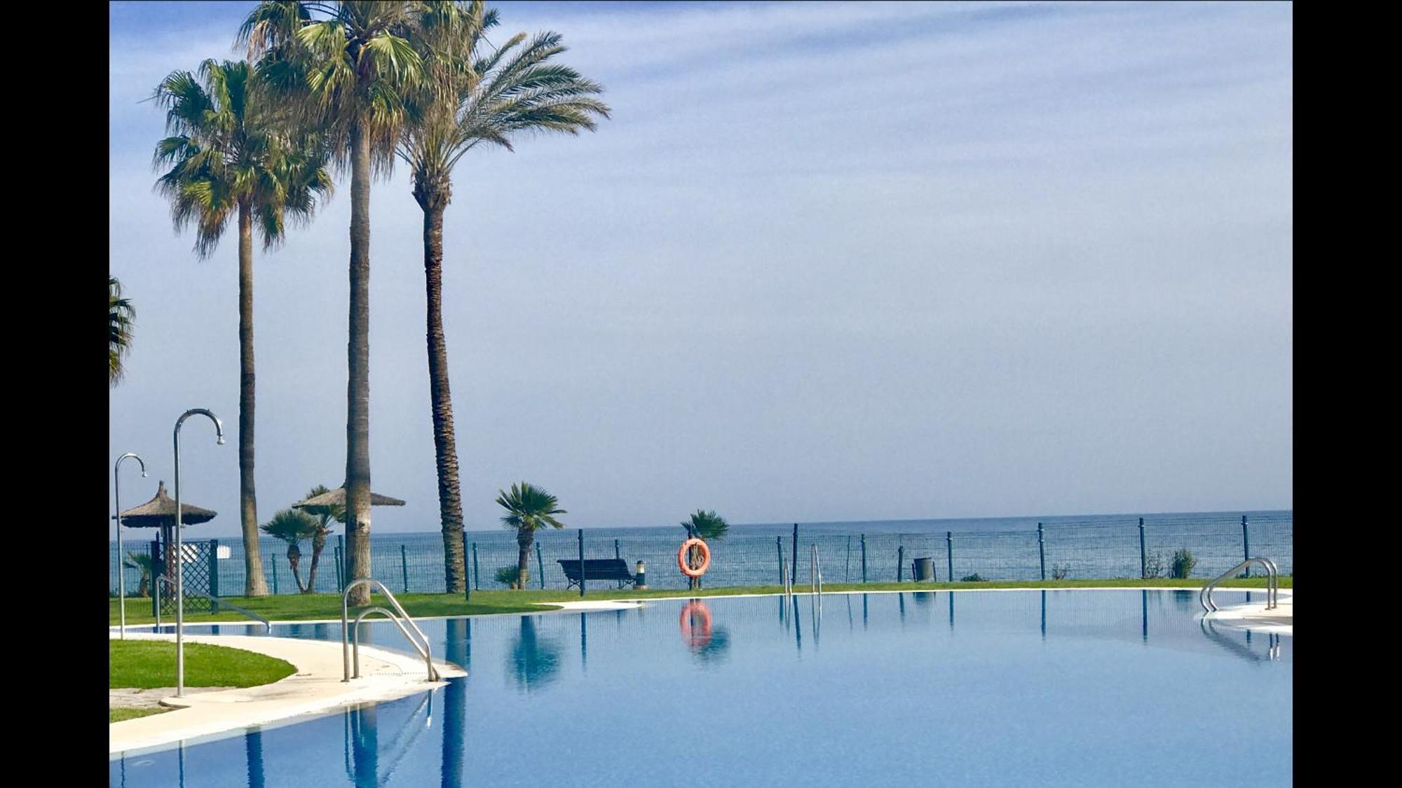 לה קאלה דה מיחאס Mi Capricho Beachfront- 9D Apartment With Sea Views - Costa Del Sol מראה חיצוני תמונה